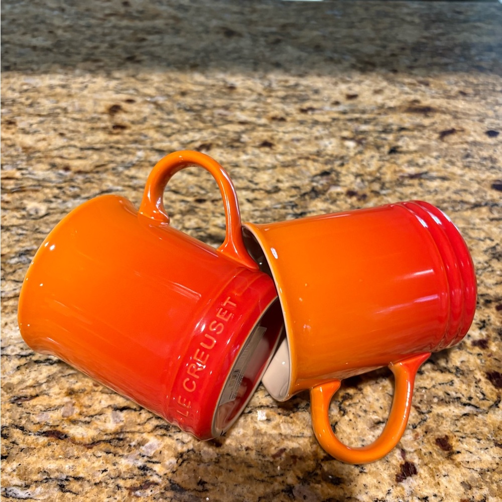 NWT Le Creuset 400ml Coffee Mug. Set of 2, Flame